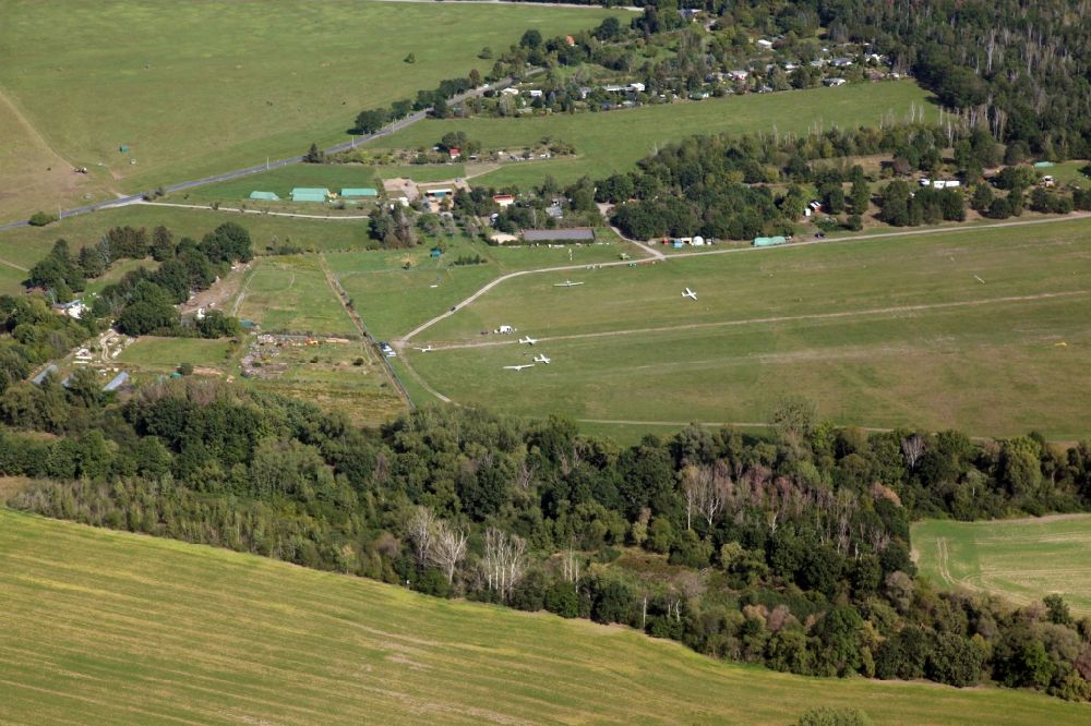 Luftaufnahme Pirna - Flugplatz in Pirna im Bundesland Sachsen, Deutschland