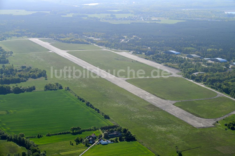 Luftbild Schacksdorf - Flugplatz in Schacksdorf im Bundesland Brandenburg, Deutschland