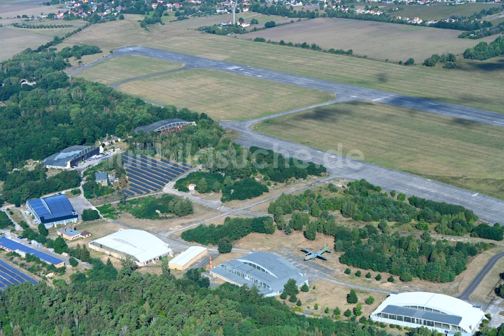 Luftaufnahme Schacksdorf - Flugplatz in Schacksdorf im Bundesland Brandenburg, Deutschland