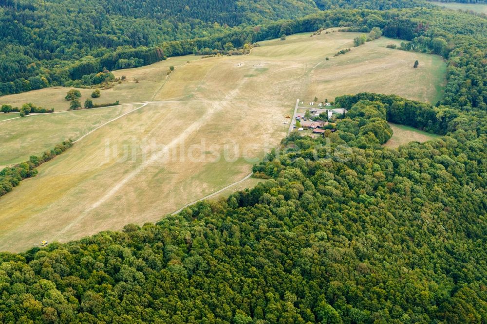 Luftbild Holzen - Flugplatz des Sonderlandeplatzes Ithwiesen in Holzen im Bundesland Niedersachsen, Deutschland