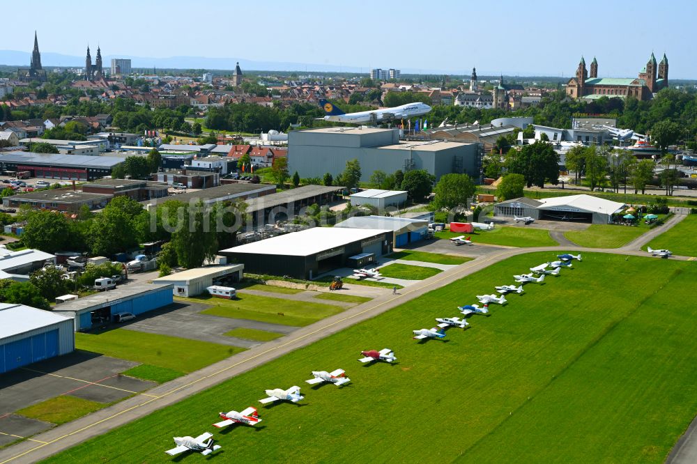 Luftaufnahme Speyer - Flugplatz in Speyer im Bundesland Rheinland-Pfalz, Deutschland
