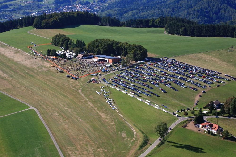 Luftbild Rickenbach - Flugtag auf dem Segelflugplatz der Luftsportgemeinschaft Hotzenwald in Rickenbach im Bundesland Baden-Württemberg