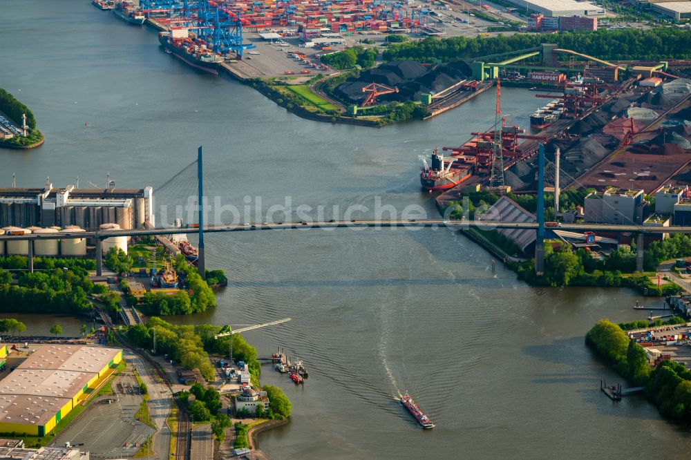 Luftbild Hamburg - Fluß - Brückenbauwerk Köhlbrandbrücke im Ortsteil Steinwerder in Hamburg, Deutschland