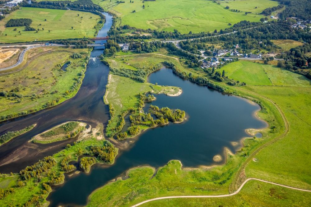 Luftaufnahme Wesel - Fluß- Delta und Strom- Mündung im Nationalen Schutzgebiet Lippemündungsraum in Wesel im Bundesland Nordrhein-Westfalen