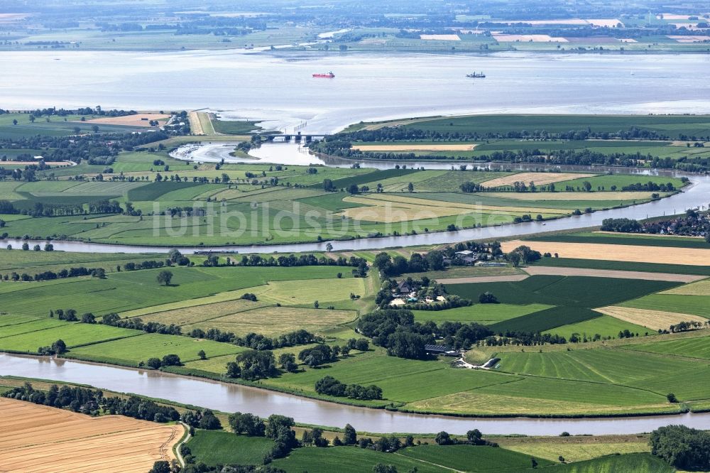 Luftaufnahme Borsfleth - Fluß- Delta und Strom- Mündung der Stör in die Elbe in Borsfleth im Bundesland Schleswig-Holstein, Deutschland