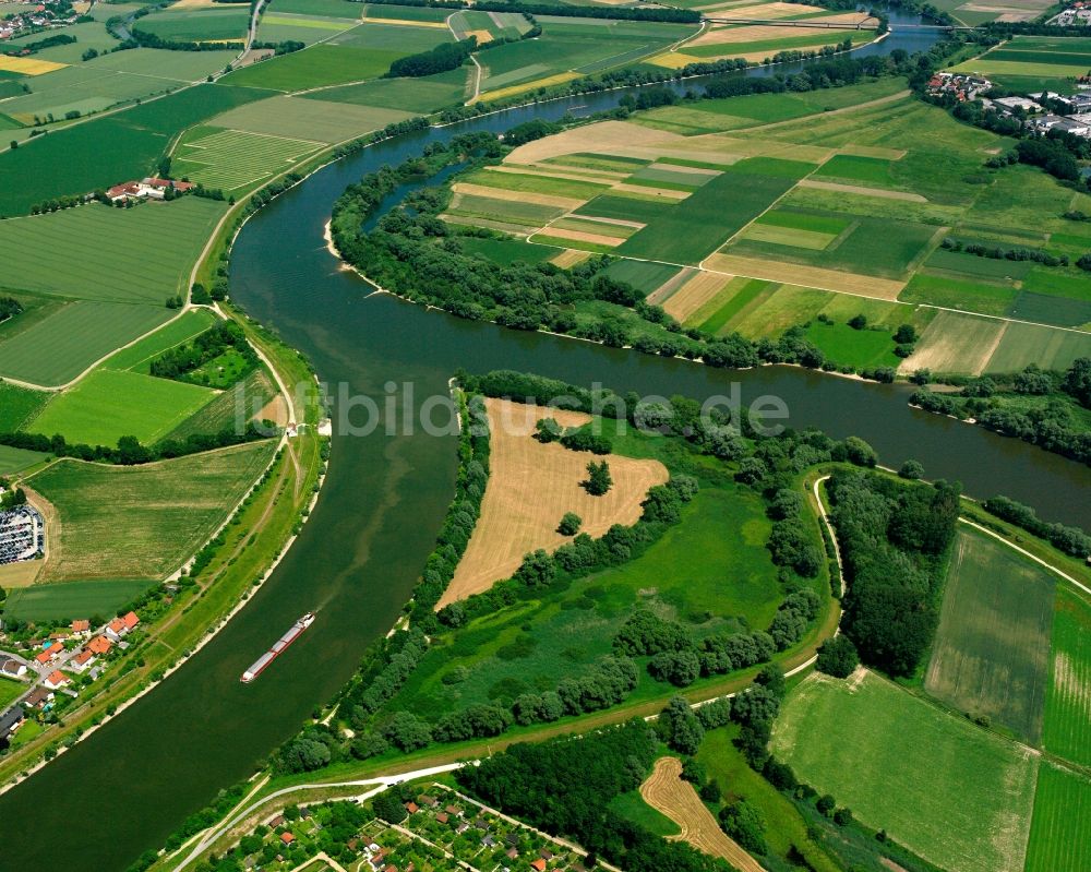 Luftaufnahme Unterhartenberg - Fluss - Kurvenverlauf Donau und Alte Donau in Unterhartenberg im Bundesland Bayern, Deutschland