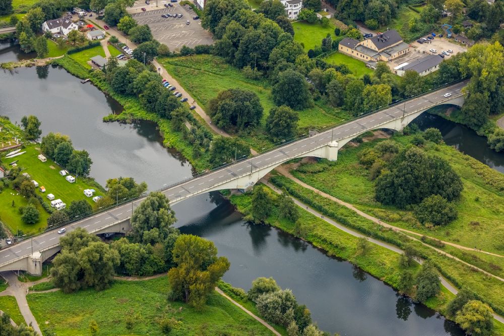 Luftaufnahme Heven - Flussbrücke über die Ruhr in Heven im Bundesland Nordrhein-Westfalen, Deutschland