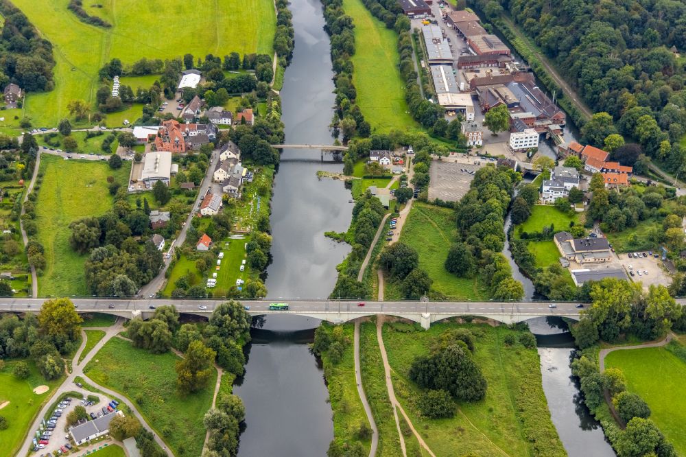 Heven von oben - Flussbrücke über die Ruhr in Heven im Bundesland Nordrhein-Westfalen, Deutschland