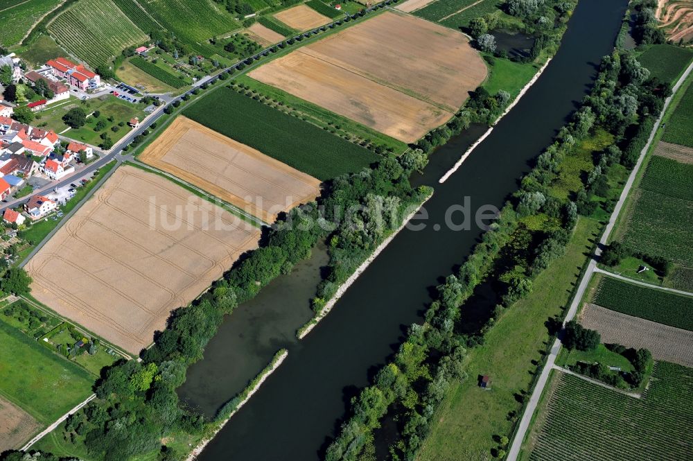 Luftaufnahme Mainstockheim - Flussverlauf des Main bei Mainstockheim im Bundesland Bayern