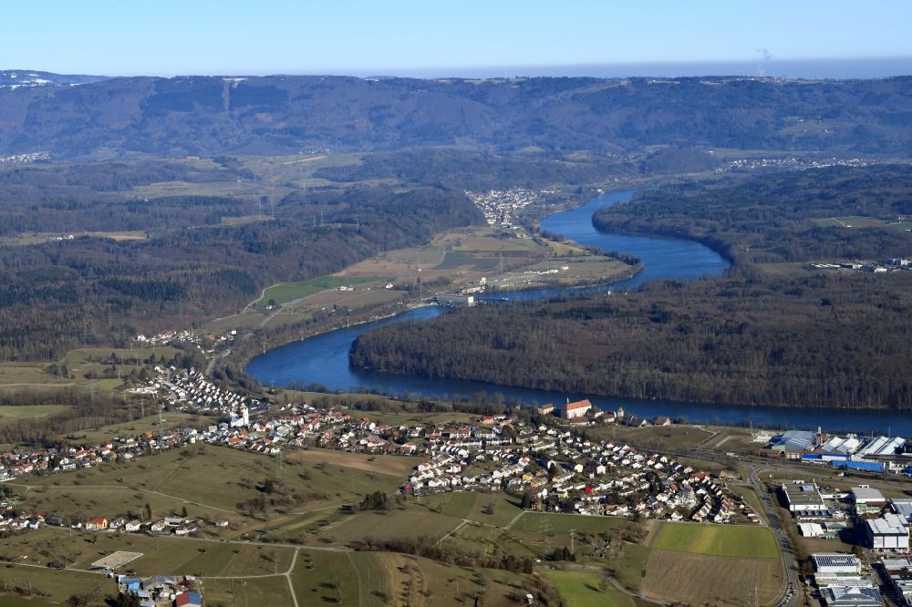 Luftbild Rheinfelden (Baden) - Flussverlauf des Rheins in der Landschaft am Hochrhein beim Ortsteil Karsau in Rheinfelden (Baden) im Bundesland Baden-Württemberg, Deutschland