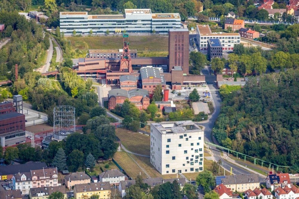 Luftaufnahme Essen - Folkwang Universität der Künste - SANAA-Gebäude in Essen im Bundesland Nordrhein-Westfalen - NRW, Deutschland