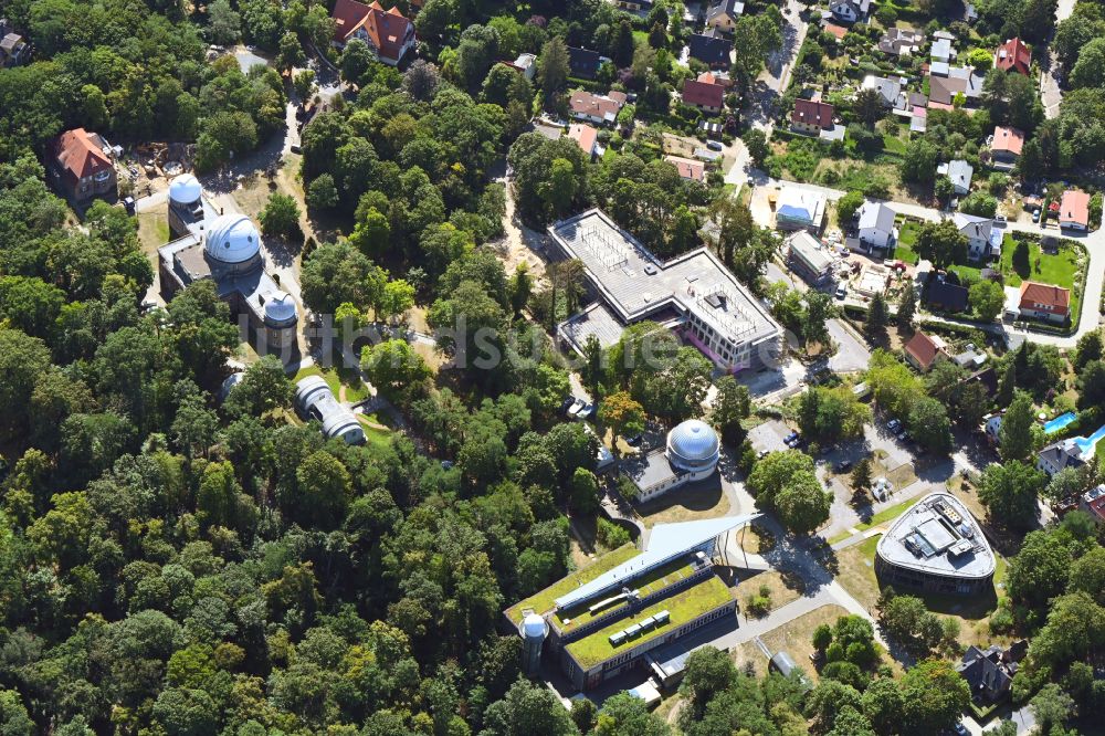 Luftbild Potsdam - Forschungs- Gebäude und Bürokomplex Leibniz-Institut für Astrophysik Potsdam in Potsdam im Bundesland Brandenburg, Deutschland