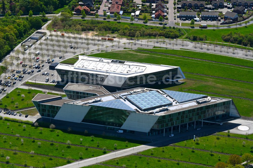 Luftaufnahme Wolfsburg - Forschungs- Gebäude und Bürokomplex MobileLifeCampus in Wolfsburg im Bundesland Niedersachsen