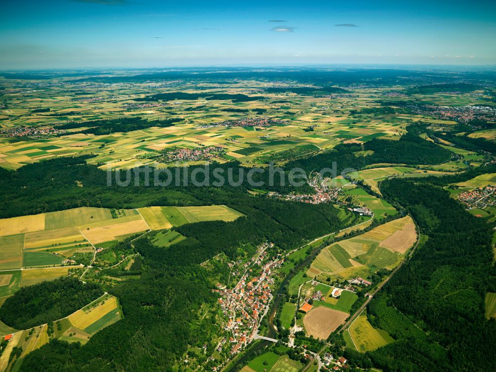 Neustetten von oben - Forstgebiete in einem Waldgebiet in Neustetten im Bundesland Baden-Württemberg, Deutschland