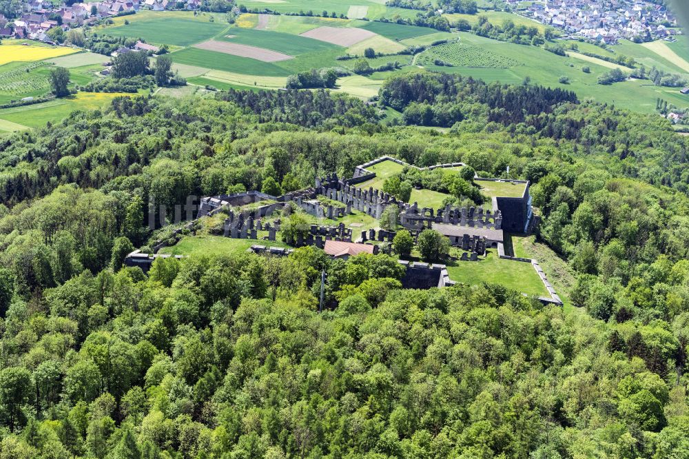 Schnaittach aus der Vogelperspektive: Fragmente der Festungsanlage Rothenberg in Schnaittach im Bundesland Bayern, Deutschland
