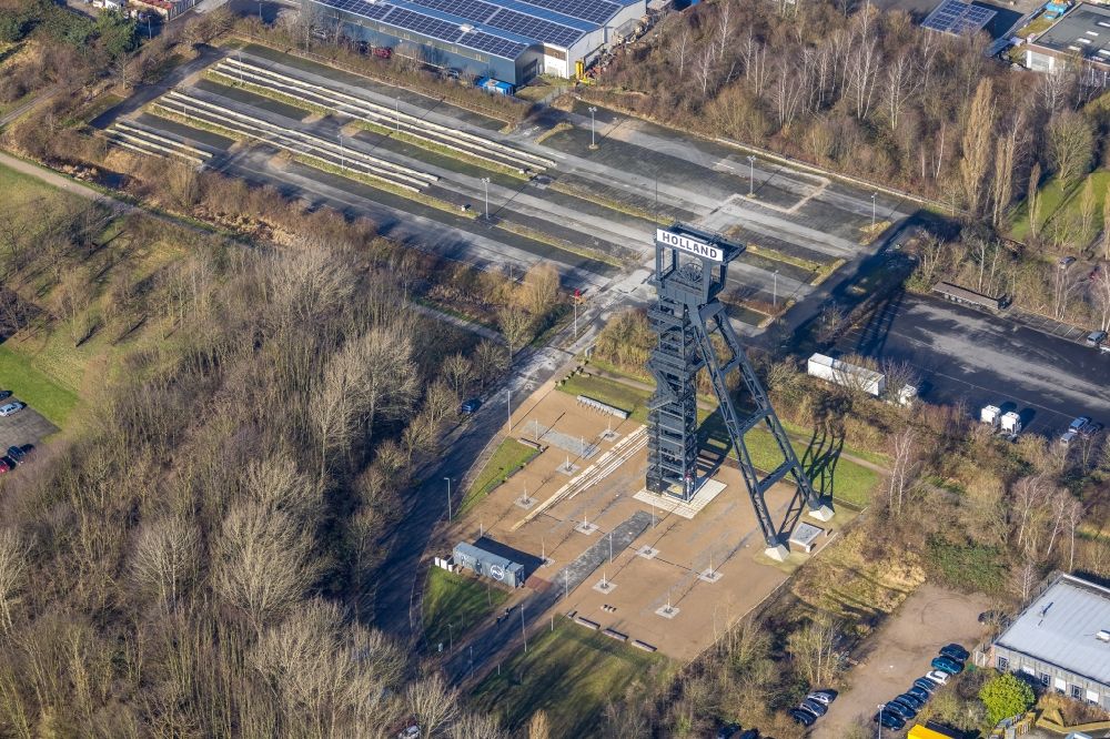 Luftbild Bochum - Förderanlagen und Bergbau- Schacht- Anlagen am Förderturm der Zeche Holland in Bochum im Bundesland Nordrhein-Westfalen, Deutschland
