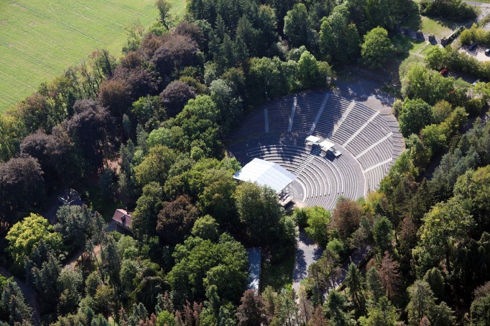 Kamenz von oben - Freilichtbühne Hutbergbühne in Kamenz im Bundesland Sachsen, Deutschland