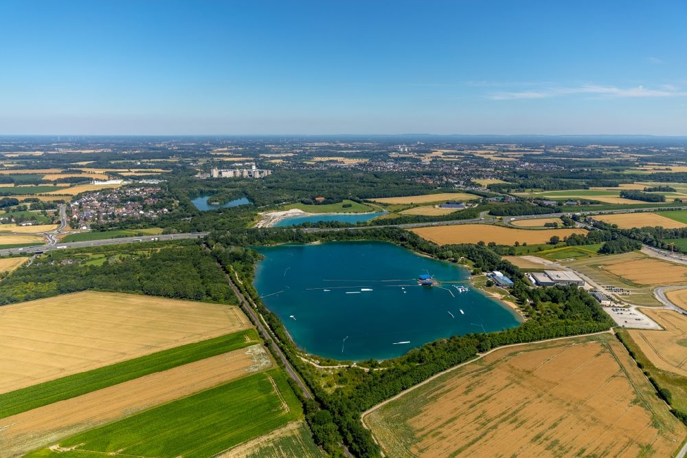 Luftaufnahme Beckum - Freizeitanlage am Tuttenbrocksee in Beckum im Bundesland Nordrhein-Westfalen, Deutschland