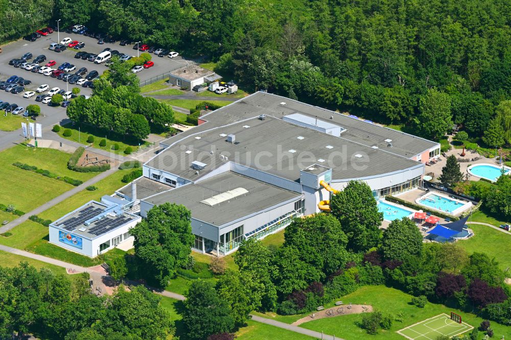 Luftbild Arnsberg - Freizeiteinrichtung NASS - Freizeitbad Arnsberg und Sportzentrum Große Wiese in Arnsberg im Bundesland Nordrhein-Westfalen, Deutschland