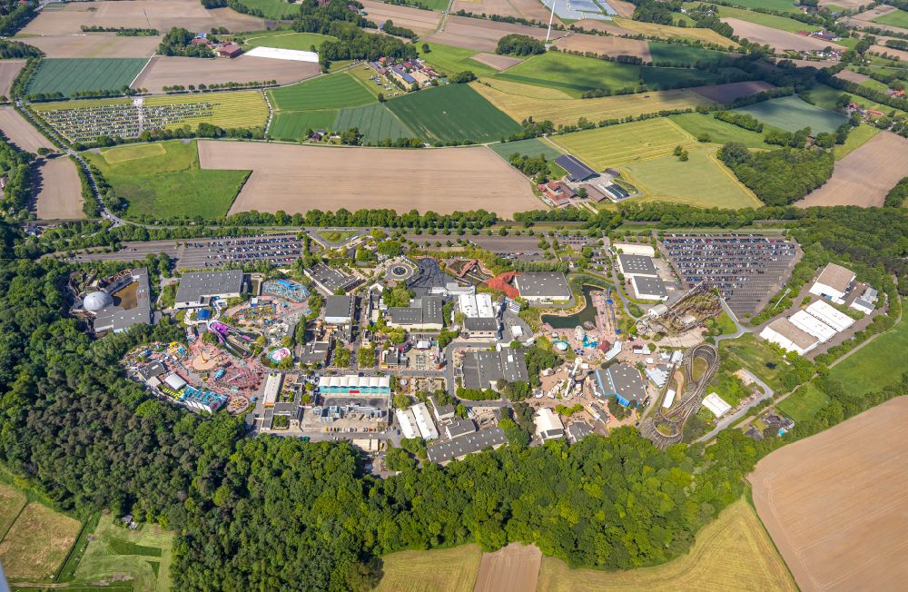 Luftaufnahme Feldhausen - Freizeitpark Movie Park Germany bei Feldhausen im Bundesland Nordrhein-Westfalen
