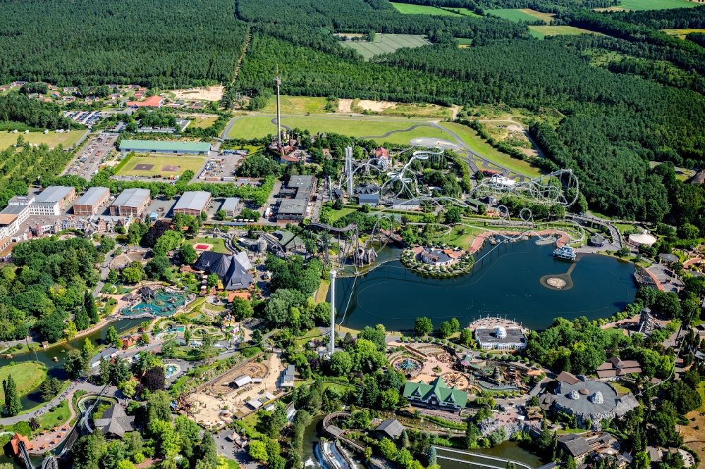 Soltau von oben - Freizeitzentrum Heidepark Soltau in Soltau im Bundesland Niedersachsen, Deutschland