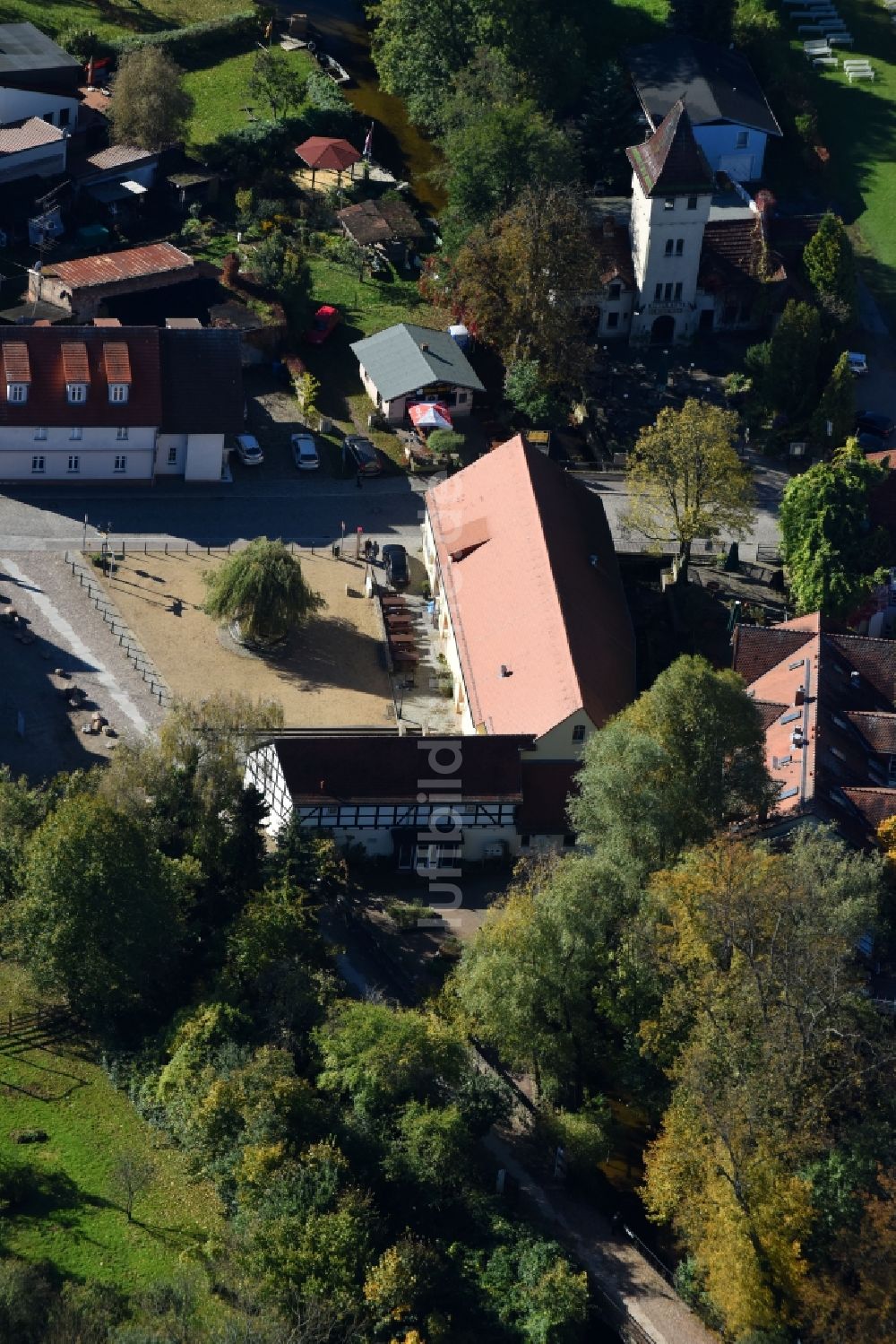 Luftbild Buckow (Märkische Schweiz) - Freizeitzentrum - Kino - Gebäude in Buckow (Märkische Schweiz) im Bundesland Brandenburg, Deutschland