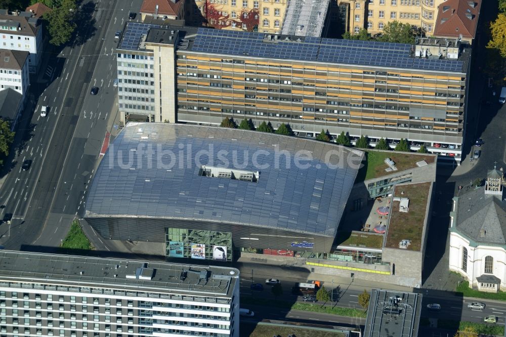 Kassel aus der Vogelperspektive: Freizeitzentrum - Kino - Gebäude in Kassel im Bundesland Hessen