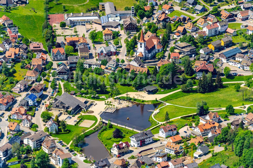 Luftbild Schonach im Schwarzwald - Freizeitzentrum im Touristik Luftkurort in Schonach im Schwarzwald im Bundesland Baden-Württemberg, Deutschland