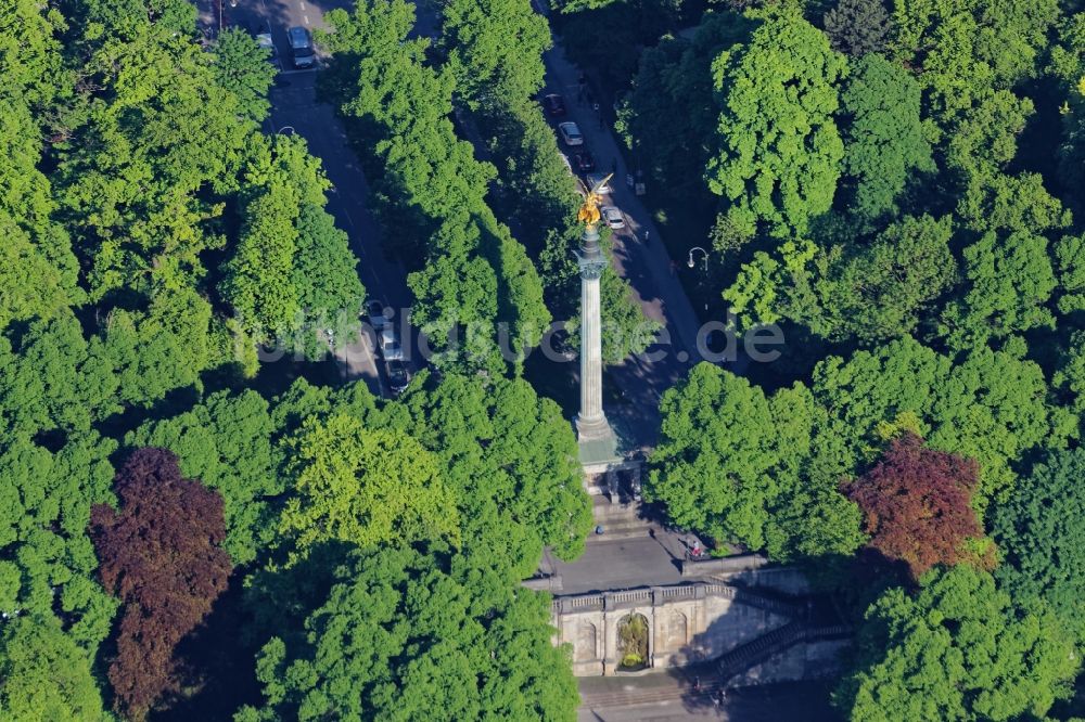 Luftbild München - Friedensdenkmal mit Friedensengel in München Bogenhausen im Bundesland Bayern