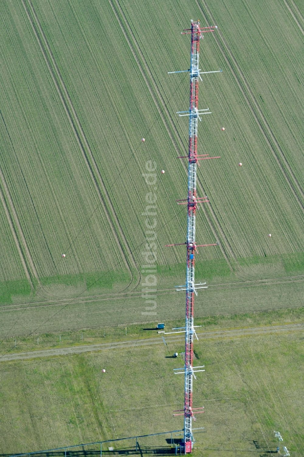 Luftbild Falkenberg - Funkturm und Sendeanlage als Grundnetzsender in Falkenberg im Bundesland Brandenburg, Deutschland