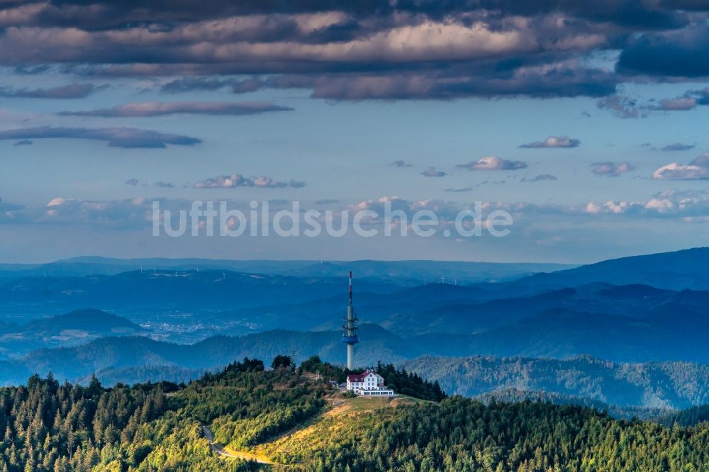 Luftbild Schliengen - Funkturm und Sendeanlage als Grundnetzsender Sender Blauen in Schliengen im Bundesland Baden-Württemberg, Deutschland