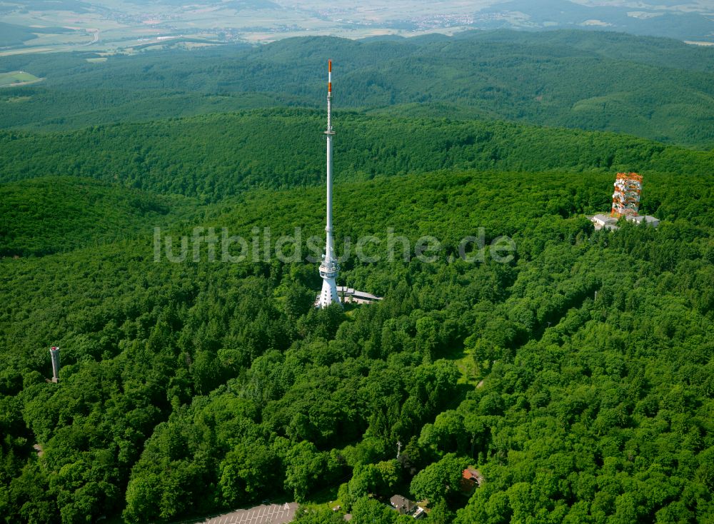 Dannenfels von oben - Funkturm und Sendeanlage auf der Bergkuppe des Donnersberg in Dannenfels im Bundesland Rheinland-Pfalz, Deutschland