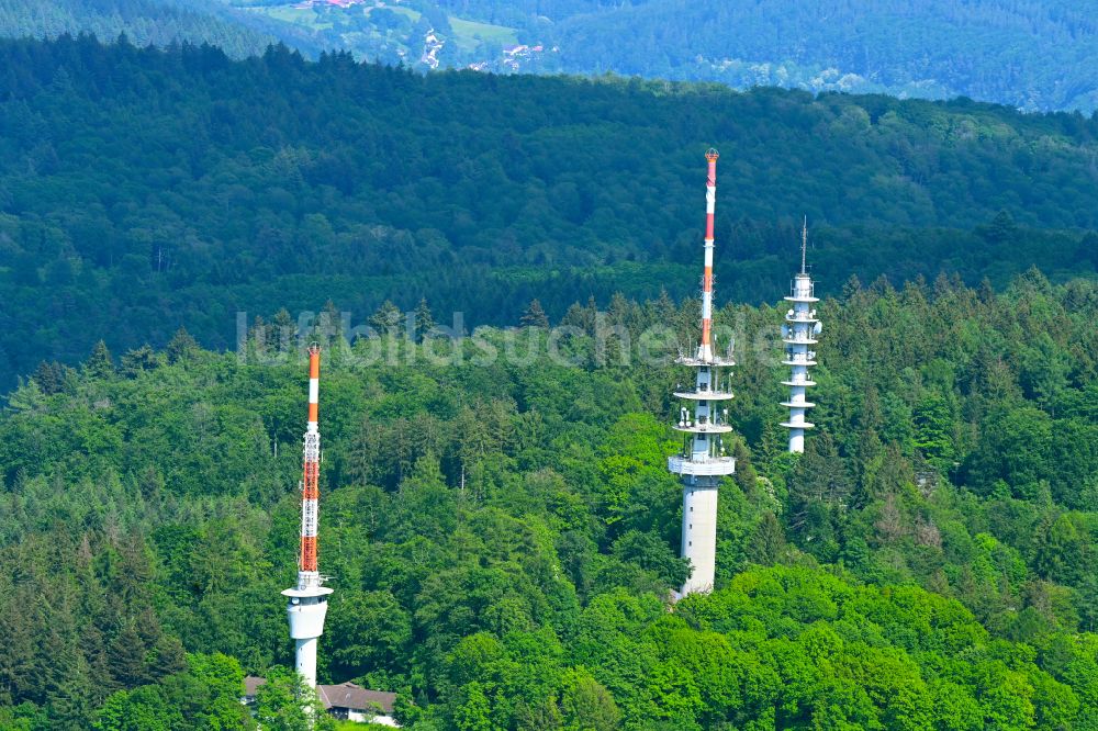 Heidelberg von oben - Funkturm und Sendeanlage auf der Kuppe des Bergmassives des Königstuhl in Heidelberg im Bundesland Baden-Württemberg, Deutschland