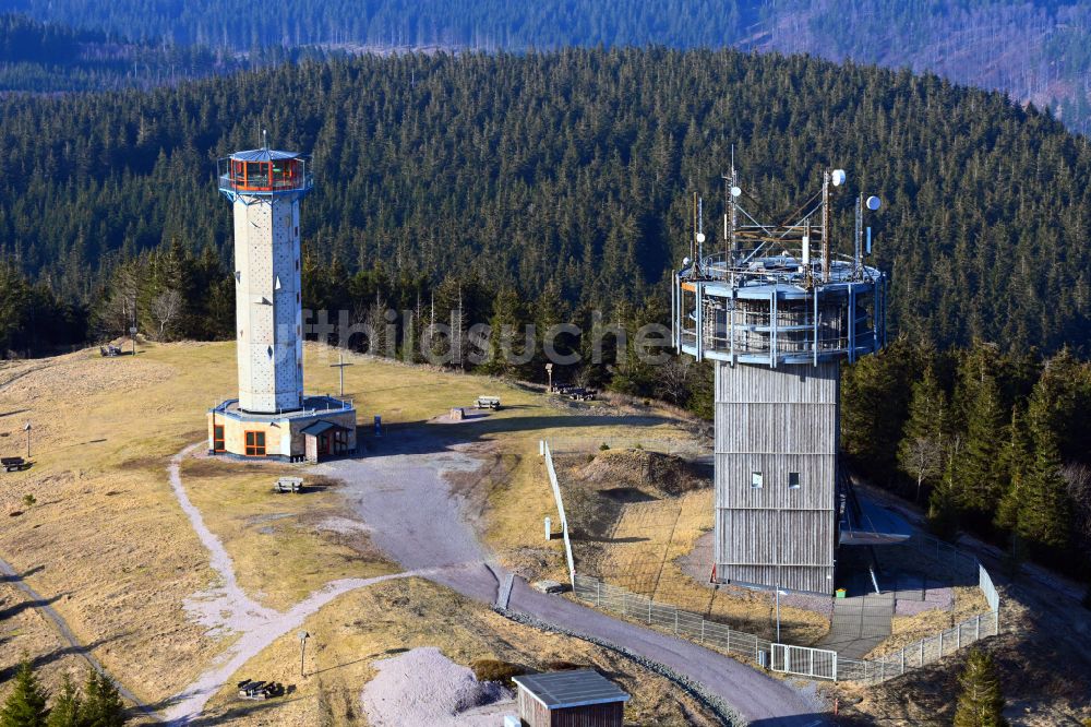 Gehlberg aus der Vogelperspektive: Funkturm und Sendeanlage Schneekopfturm in Gehlberg im Bundesland Thüringen, Deutschland