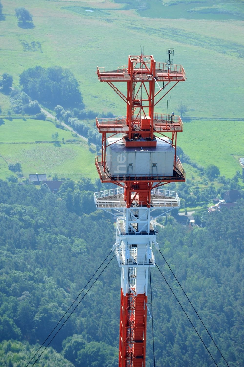 Luftaufnahme Dannenberg - Funkturm Umsetzer Dannenberg bei Höhbeck im Bundesland Niedersachsen