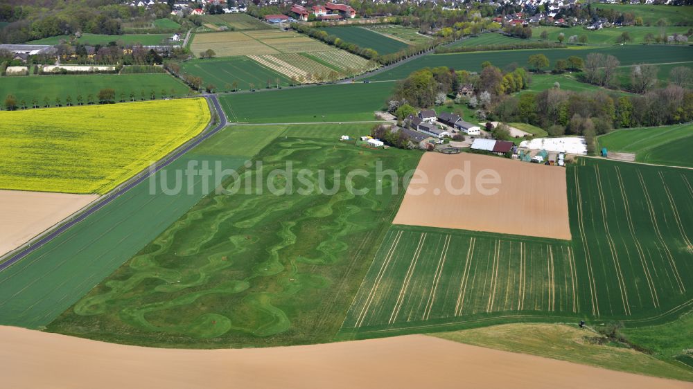Luftaufnahme Königswinter - Fußballgolfanlage Heiderhof bei Ungarten im Bundesland Nordrhein-Westfalen, Deutschland