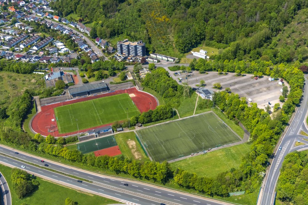 Luftaufnahme Hagen - Fussballstadion Erich-Berlet-Stadion in Hohenlimburg im Bundesland Nordrhein-Westfalen, Deutschland