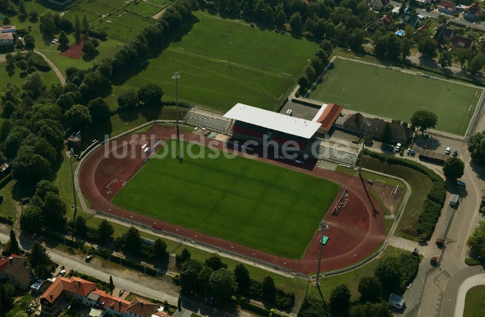 Halberstadt aus der Vogelperspektive: Fussballstadion Friedenstadion in Halberstadt im Bundesland Sachsen-Anhalt, Deutschland