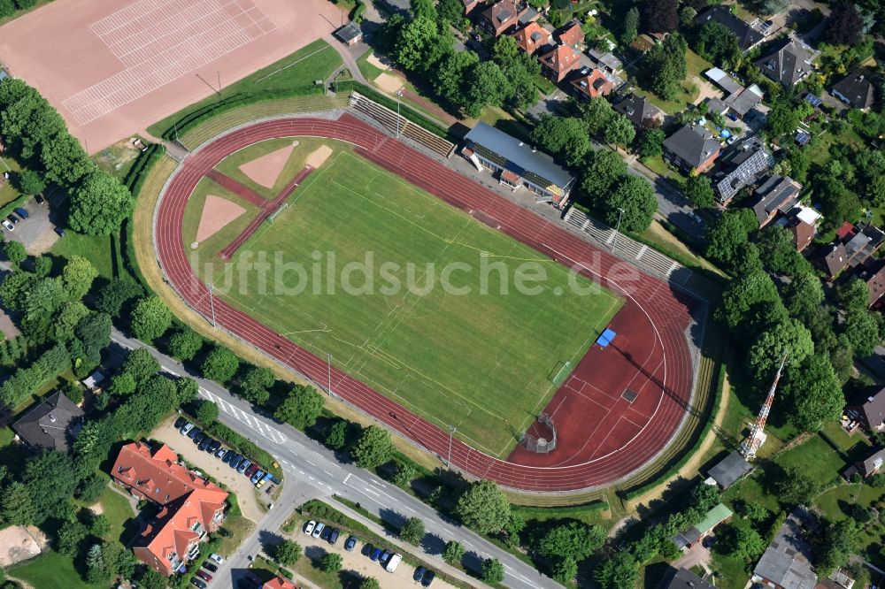 Itzehoe von oben - Fussballstadion in Itzehoe im Bundesland Schleswig-Holstein