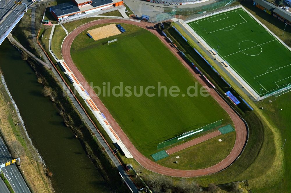 Gera von oben - Fussballstadion Stadion am Steg in Gera im Bundesland Thüringen, Deutschland