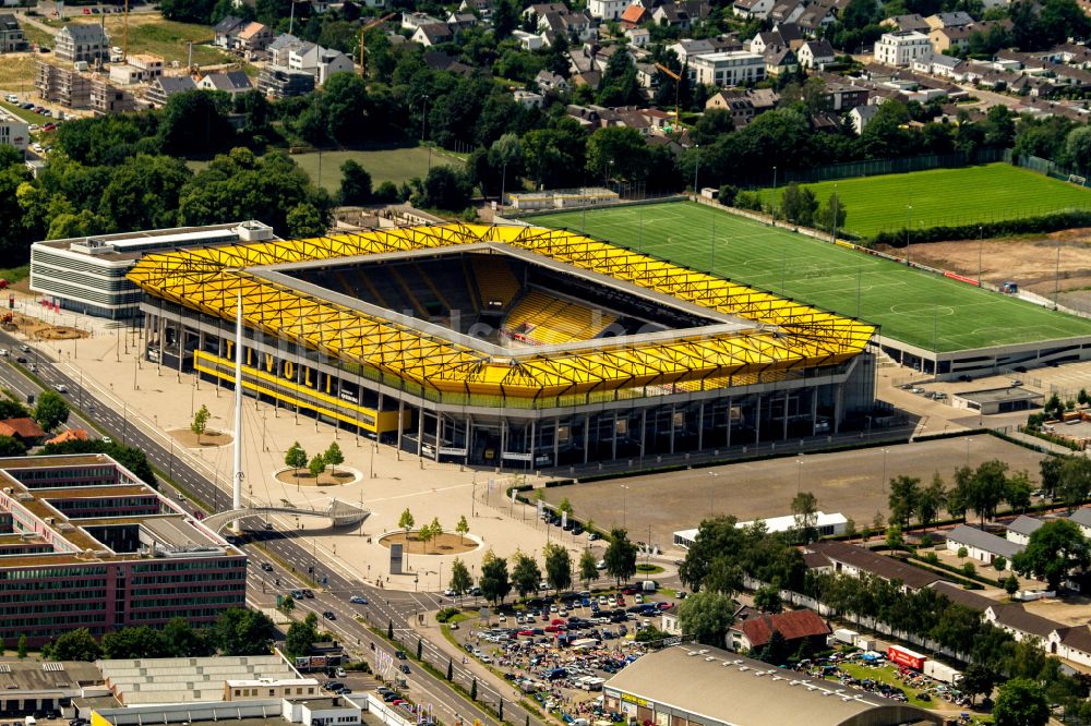 Aachen aus der Vogelperspektive: Fussballstadion TSV Alemannia Aachen GmbH in Aachen im Bundesland Nordrhein-Westfalen, Deutschland