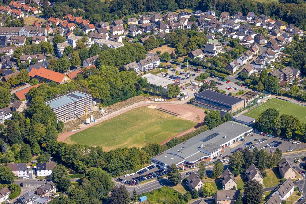 Luftbild Hattingen - Fussballstadion des Vereins Althoffstadion des Sportgemeinschaft Welper 1893 e.V. in Hattingen im Bundesland Nordrhein-Westfalen