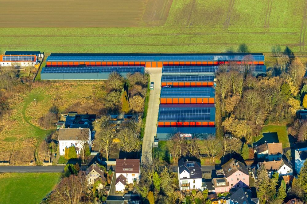 Luftbild Holzwickede - Garagen - Gelände für Automobile im Ortsteil Brackel in Holzwickede im Bundesland Nordrhein-Westfalen, Deutschland