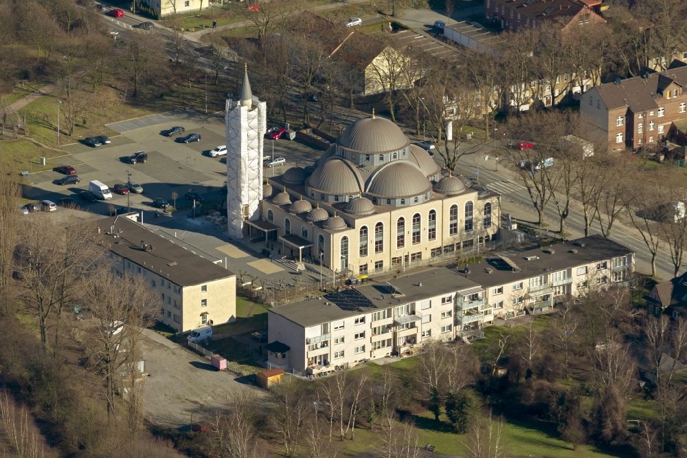 Luftbild Duisburg - Marxloh - Gebäude der DITIB- Moschee an der