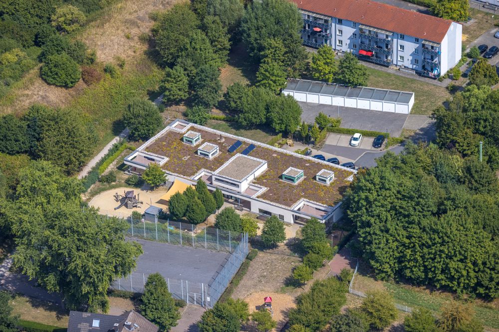 Hamm aus der Vogelperspektive: Gebäude der KITA Kindertagesstätte - Kindergarten Jakobs-Brunnen in Hamm im Bundesland Nordrhein-Westfalen, Deutschland