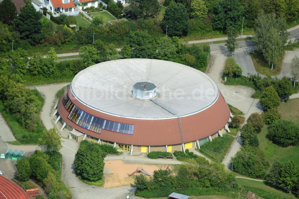Ellwangen (Jagst) aus der Vogelperspektive: Gebäude der Sporthalle in Ellwangen (Jagst) im Bundesland Baden-Württemberg
