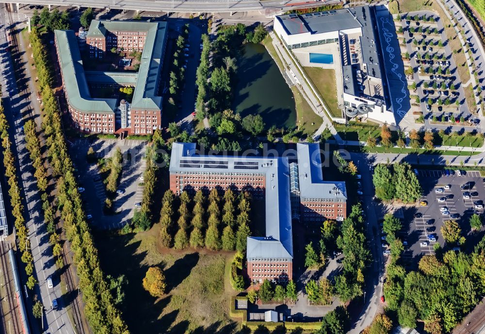 Luftaufnahme Kiel - Gebäudekomplex des Ministerium für Soziales, Gesundheit, Wissenschaft und Gleichstellung in Kiel im Bundesland Schleswig-Holstein, Deutschland