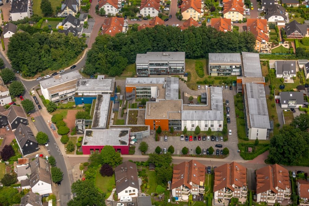 Luftbild Niederwenigern - Gebäude des Altersheim - Seniorenresidenz der Altenzentrum Heidehof in Niederwenigern im Bundesland Nordrhein-Westfalen, Deutschland