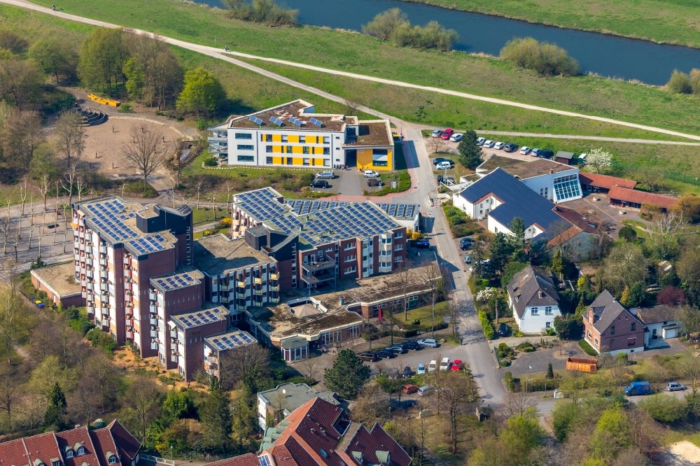 Luftbild Dorsten - Gebäude des Altersheim - Seniorenresidenz Altenzentrum Maria Lindenhof in Dorsten im Bundesland Nordrhein-Westfalen, Deutschland