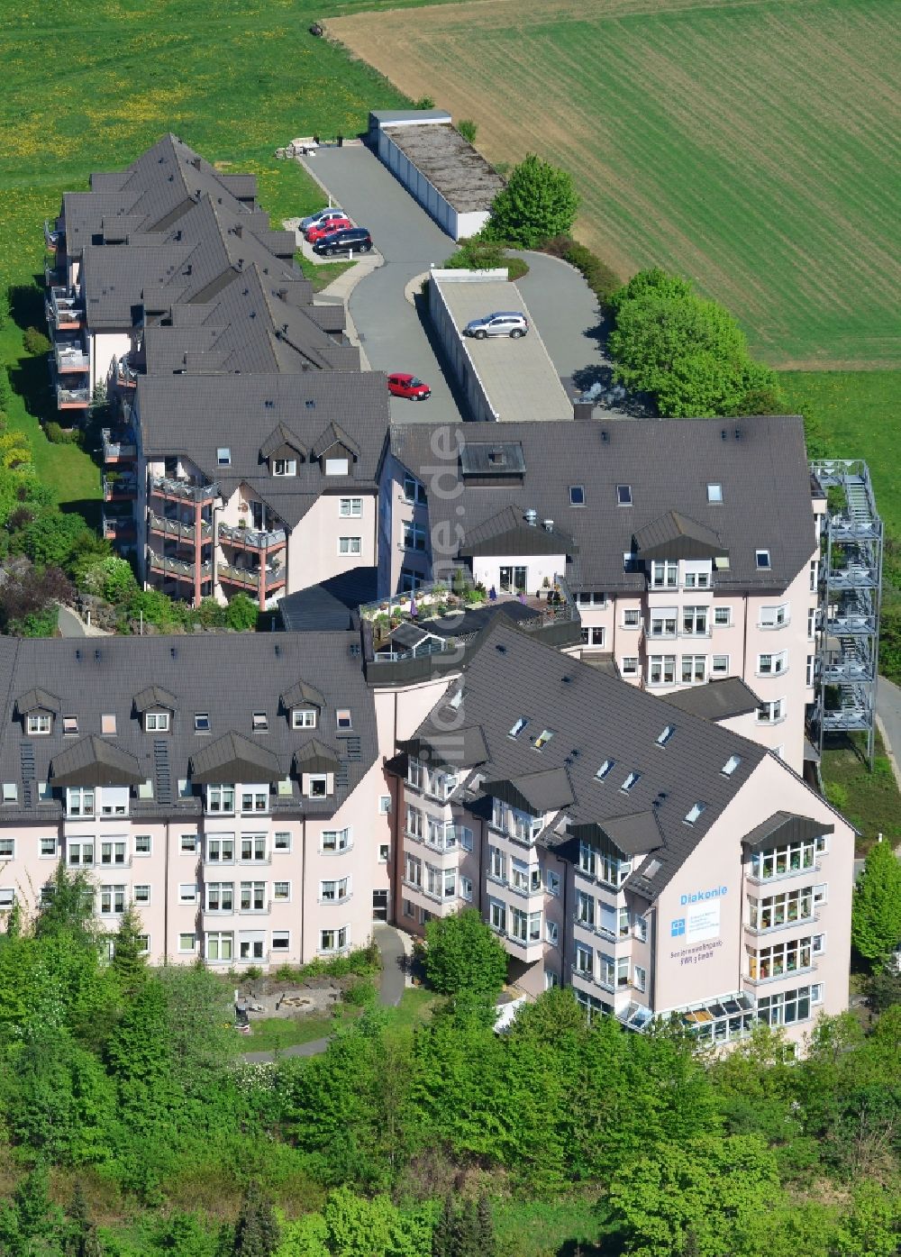 Luftbild Bad Steben - Gebäude des Altersheim - Seniorenresidenz der SWR gGmbH Seniorenwohnpark in Bad Steben im Bundesland Bayern